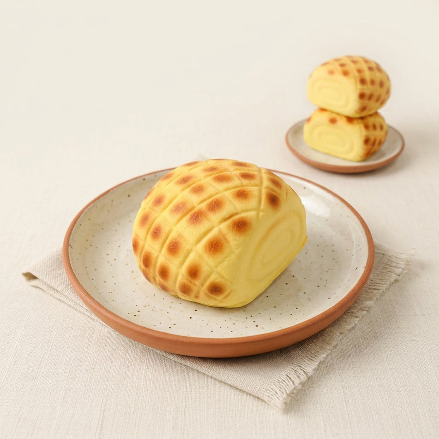Melon Pan Squishy – Pineapple Bun Bread Fidget Toy for Stress Relief, Soft Slow-Rising Bakery Squeeze Toy for Adults & Kids